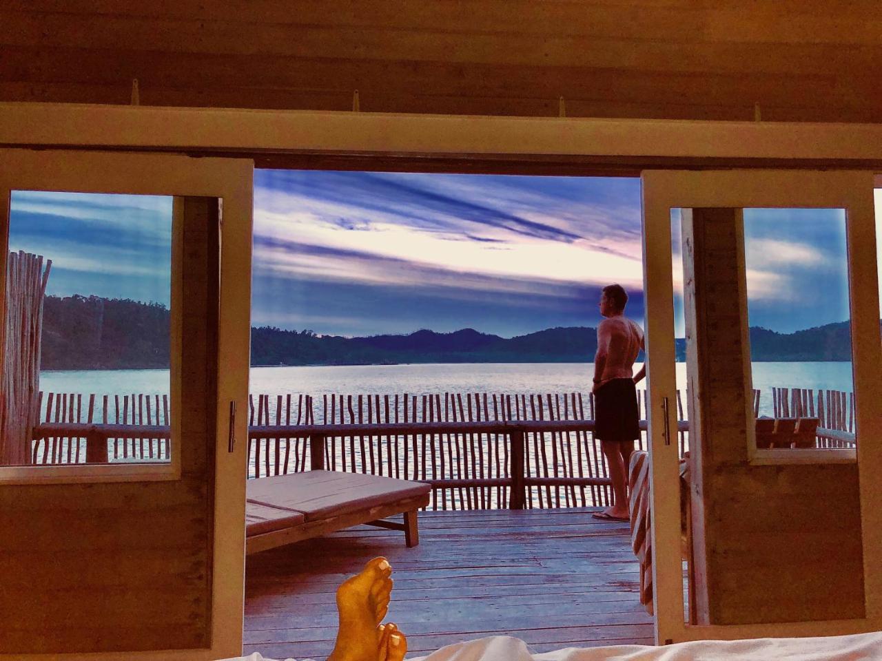 Telunas Private Island Sugi Εξωτερικό φωτογραφία