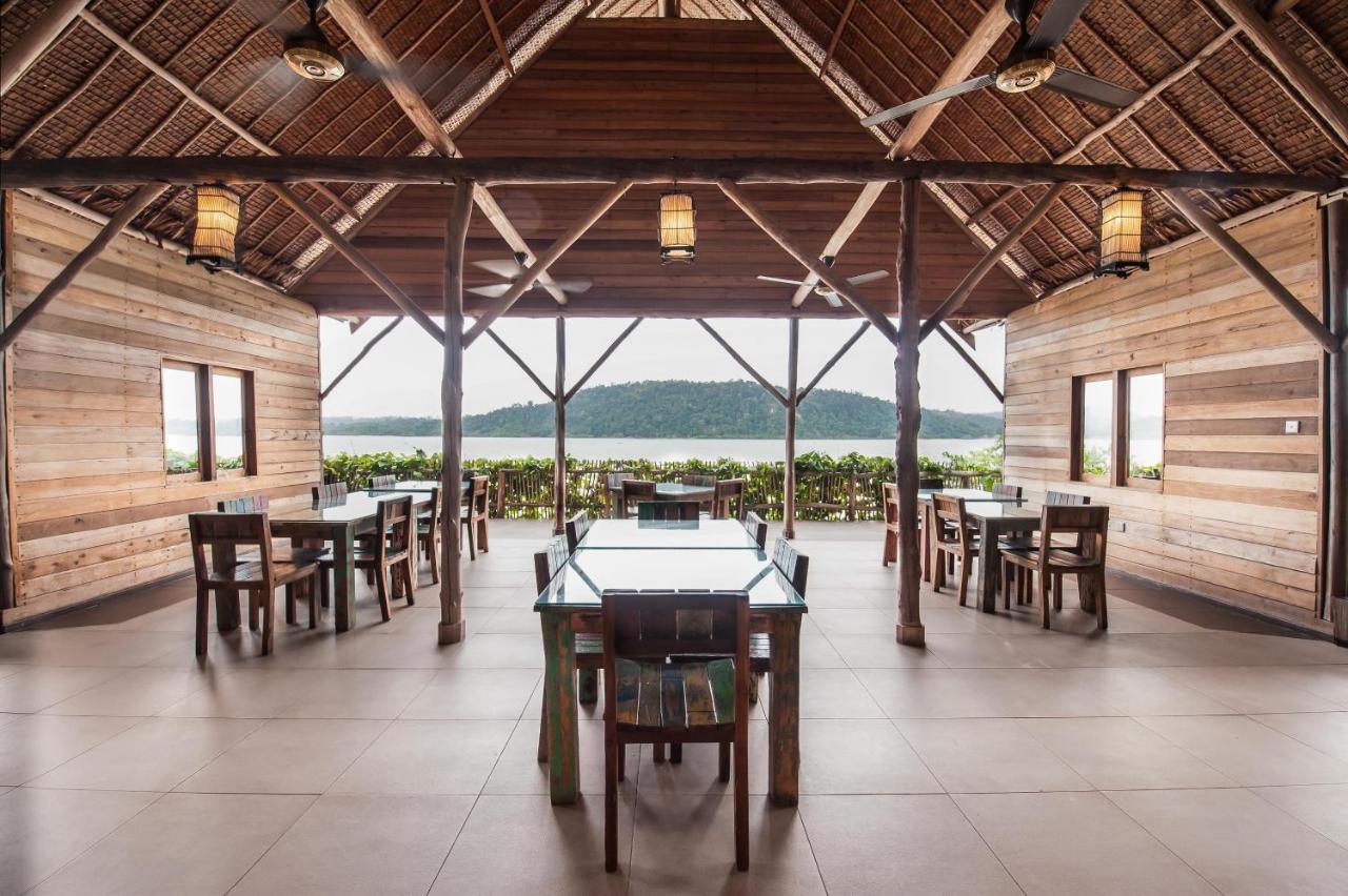 Telunas Private Island Sugi Εξωτερικό φωτογραφία